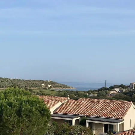 Ma Paillote A Lozari 6/8 Pers Vue Avec Piscine Appartement