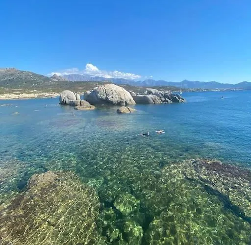 Ma Paillote A Lozari 6/8 Pers Vue Avec Piscine Apartment *
