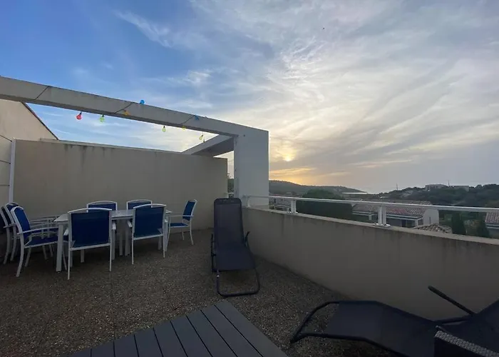 Ma Paillote A Lozari 6/8 Pers Vue Avec Piscine Apartment