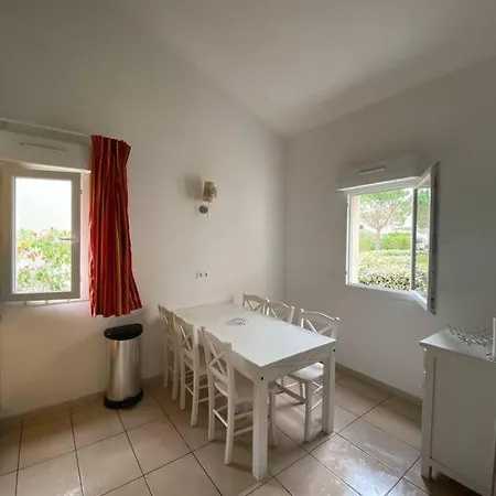 Ma Paillote A Lozari 6/8 Pers Vue Avec Piscine